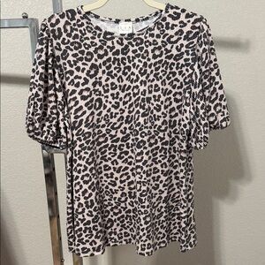 Boutique Leopard Print Women's Top NWOT